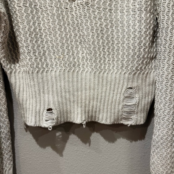 DL1961 Cropped Distressed Knit Sweater Beige Women’s Size Small - Picture 5 of 6